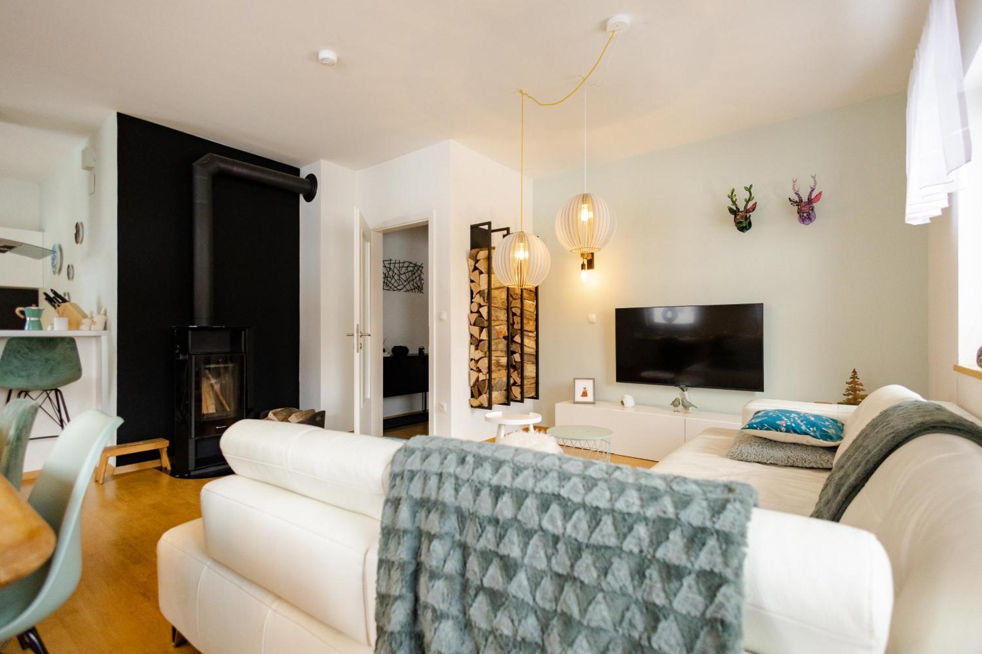 Waterfall Apartment - Cozy Mountain Retreat Kranjska Gora Kültér fotó