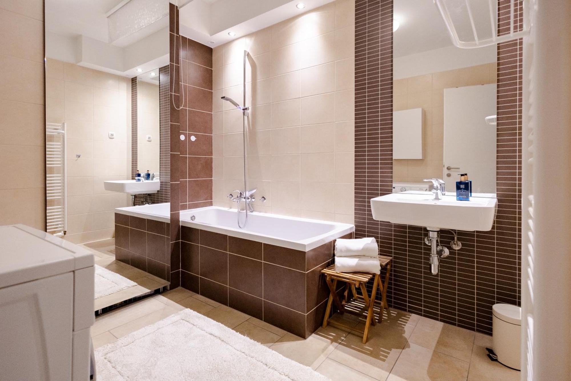 Waterfall Apartment - Cozy Mountain Retreat Kranjska Gora Kültér fotó